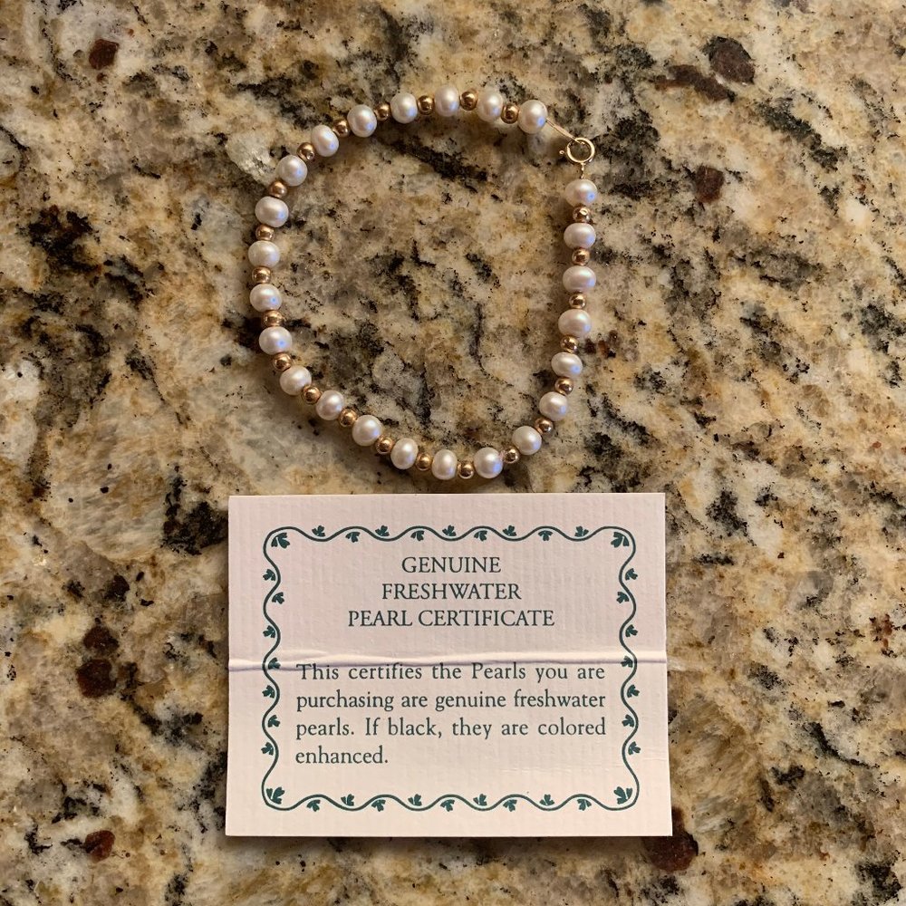 Genuine freshwater pearl & 14K gold bracelet 7.1"